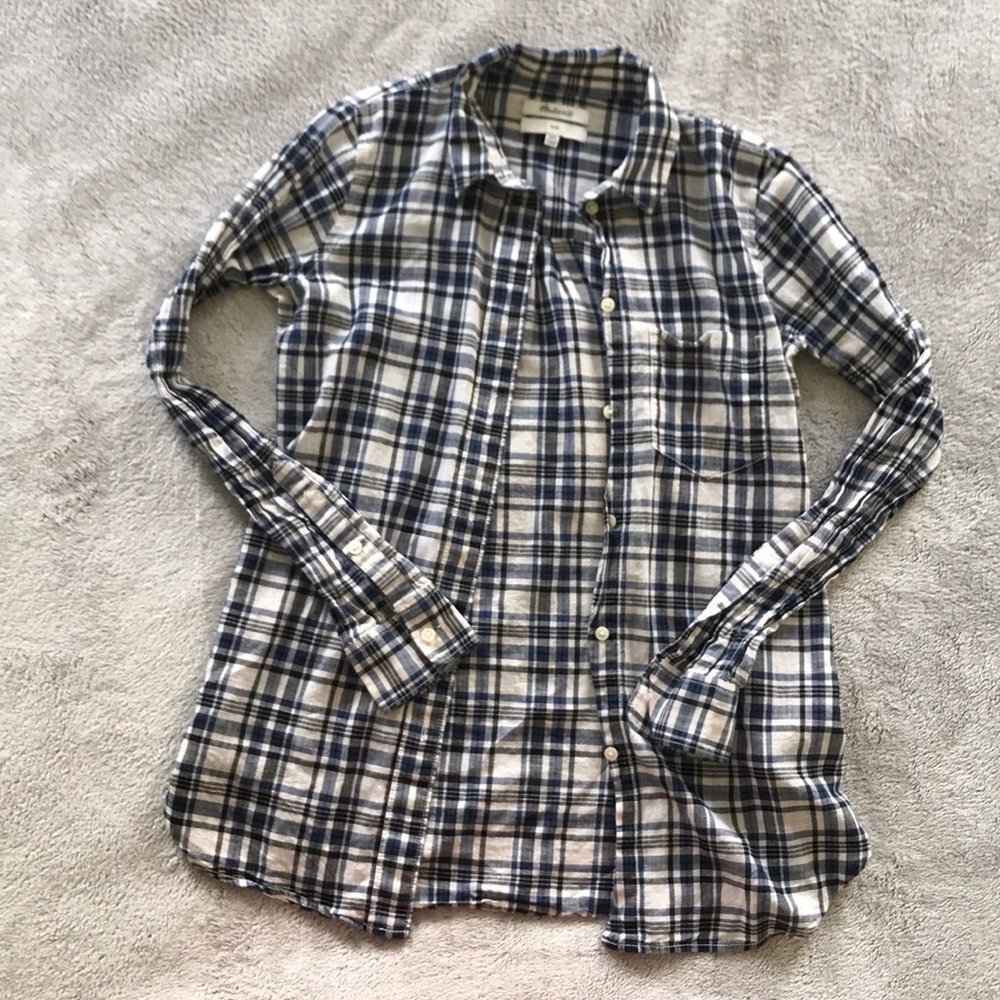 Blue plaid slim fit button down shirt by Madewell.